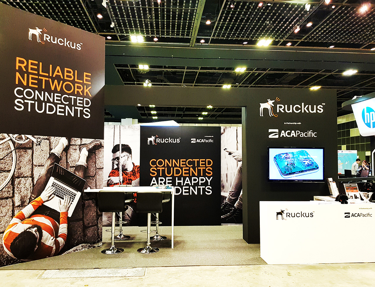 Design and production of trade show booth to showcase new products and solutions